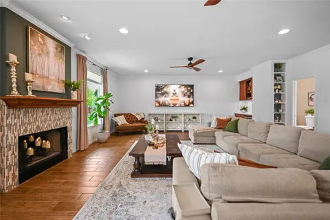 $850,000 | 112 Hobby Horse, Liberty Hill, TX 78642