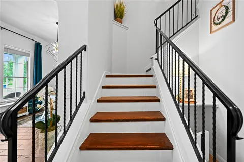 $850,000 | 112 Hobby Horse, Liberty Hill, TX 78642