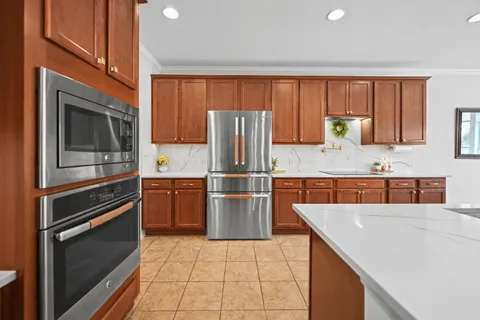 $850,000 | 112 Hobby Horse, Liberty Hill, TX 78642