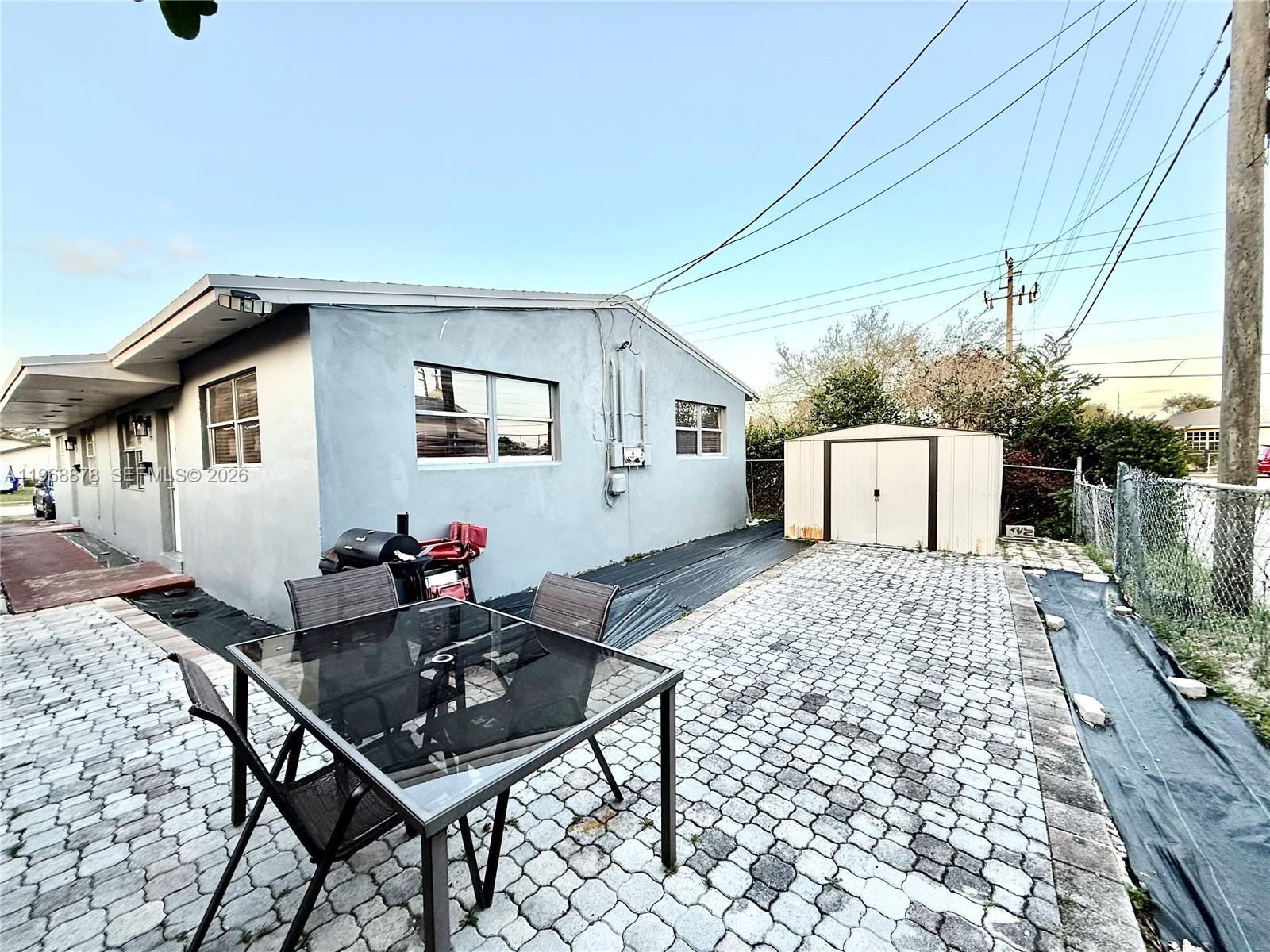 2306 Simms Street Hollywood, FL 33020 - Photo 13 of 26