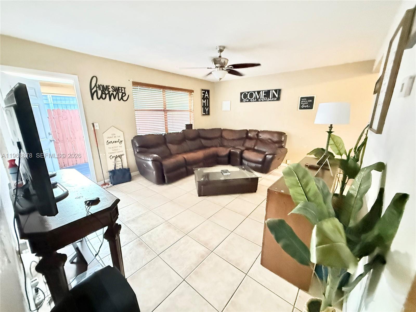 2306 Simms Street Hollywood, FL 33020 - Photo 6 of 26 Unit #2