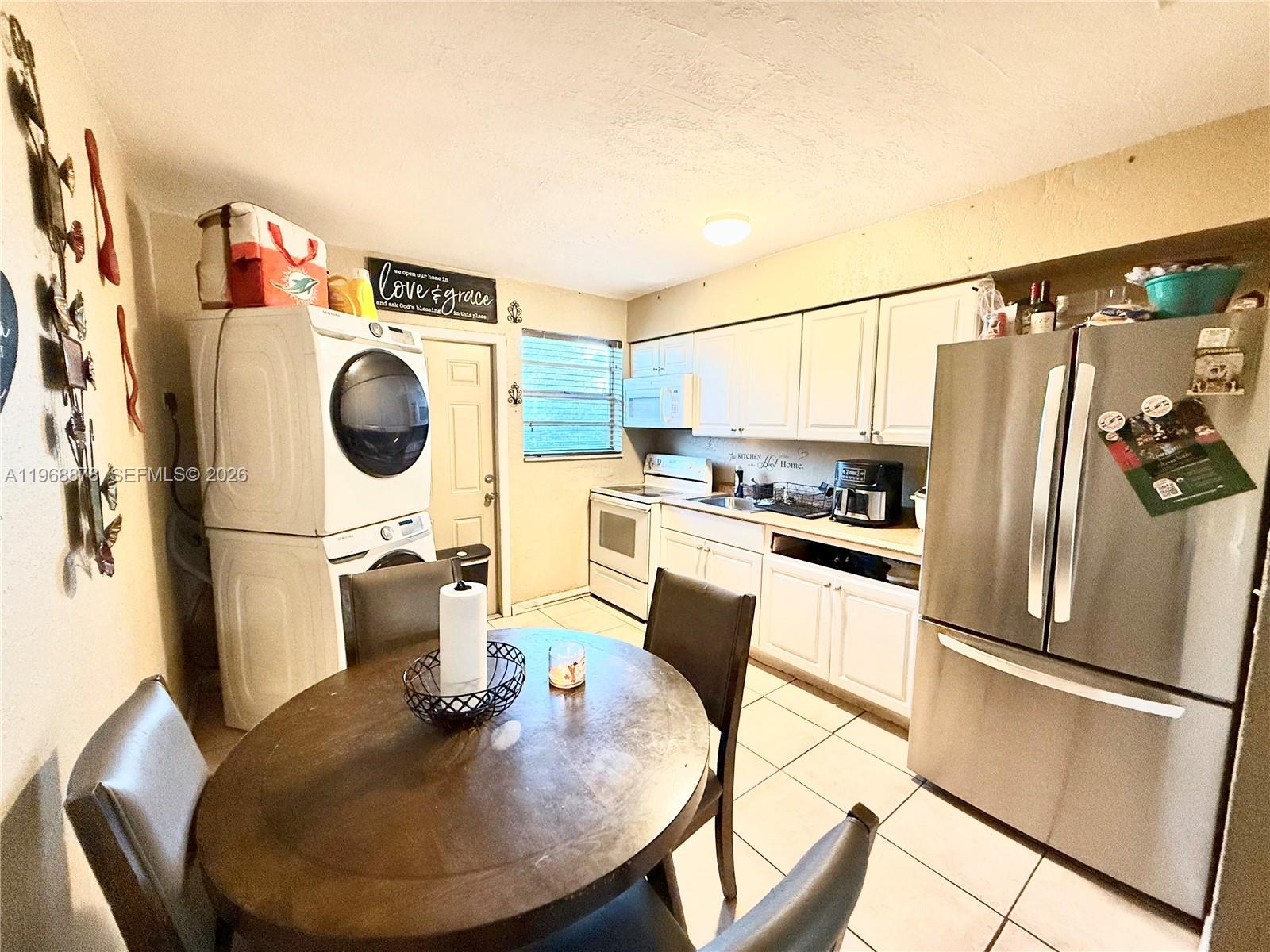 2306 Simms Street Hollywood, FL 33020 - Photo 8 of 26 Unit #2