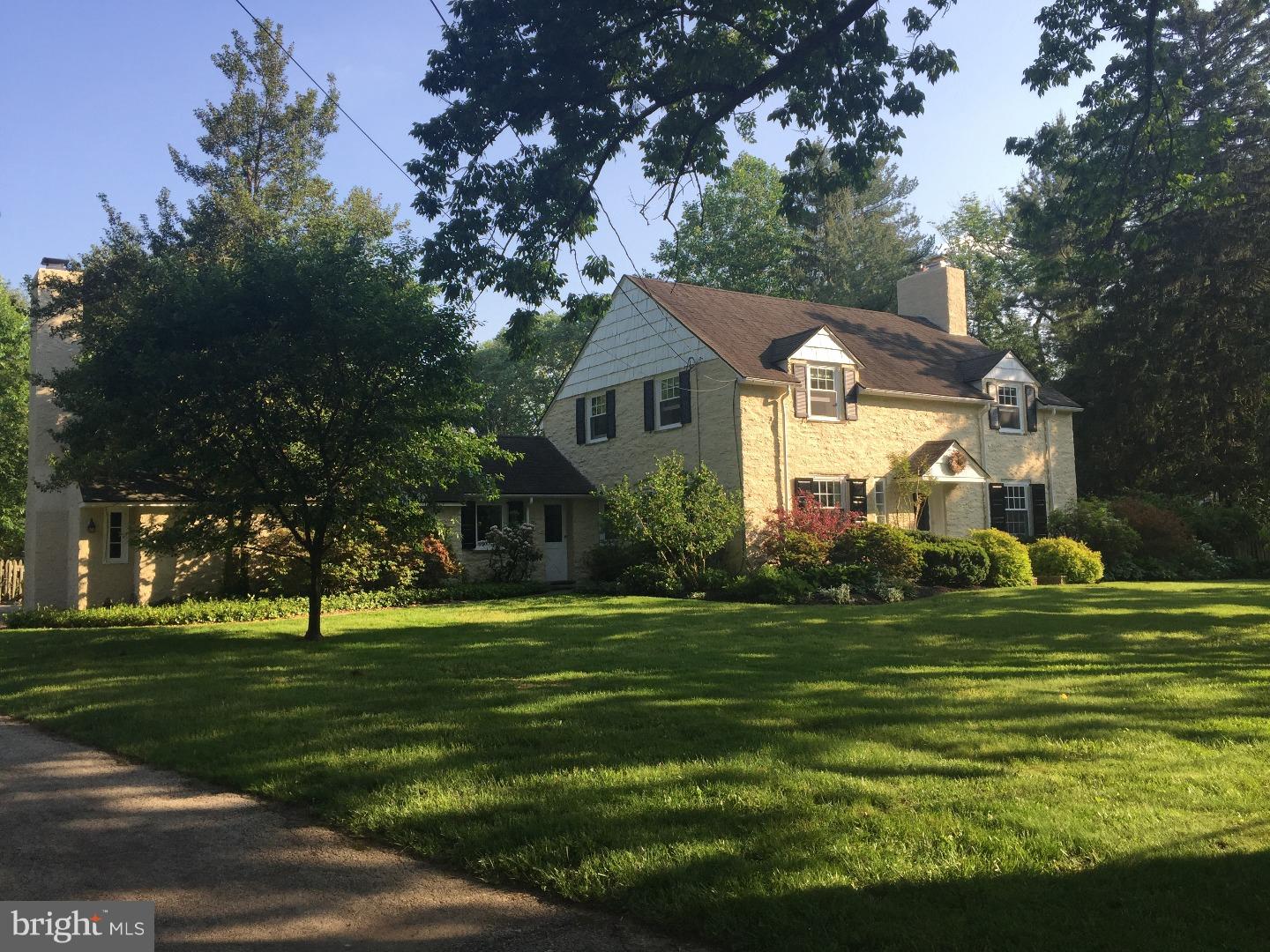 611 Manor Road Narberth, PA 19096 - Photo 1 of 24 Exterior Front