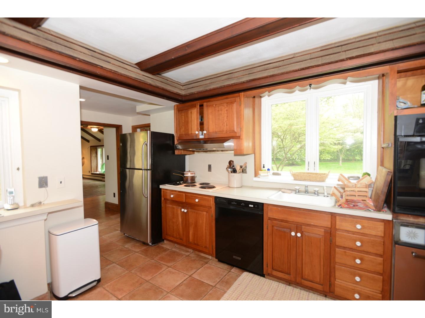 611 Manor Road Narberth, PA 19096 - Photo 18 of 24 Kitchen