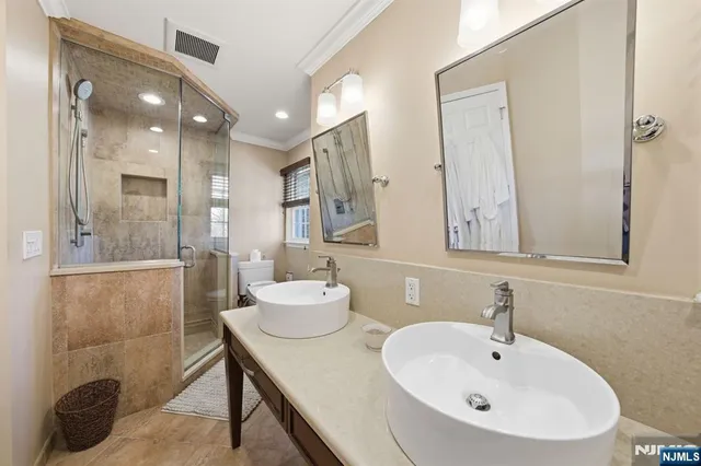 $989,000 | 119 Herrick Road, Wayne, NJ 07470