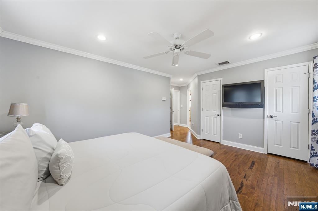 119 Herrick Road Wayne, NJ 07470 - Photo 38 of 47