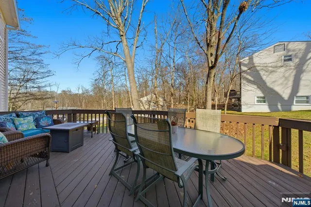 $989,000 | 119 Herrick Road, Wayne, NJ 07470