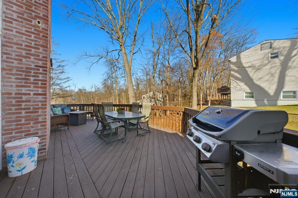 119 Herrick Road Wayne, NJ 07470 - Photo 40 of 47