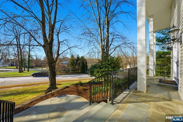 $989,000 | 119 Herrick Road, Wayne, NJ 07470