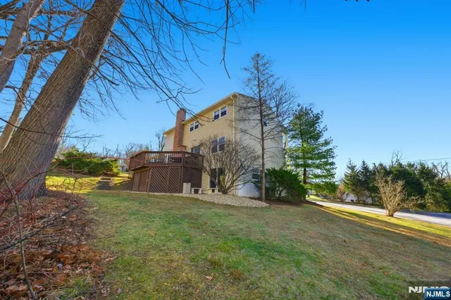 $989,000 | 119 Herrick Road, Wayne, NJ 07470