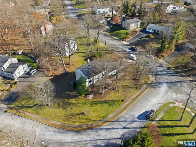 $989,000 | 119 Herrick Road, Wayne, NJ 07470