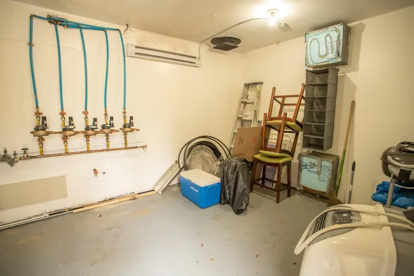 $189,900 | 10 Hubbard Farms Road, Unit 6, Orono, ME 04473