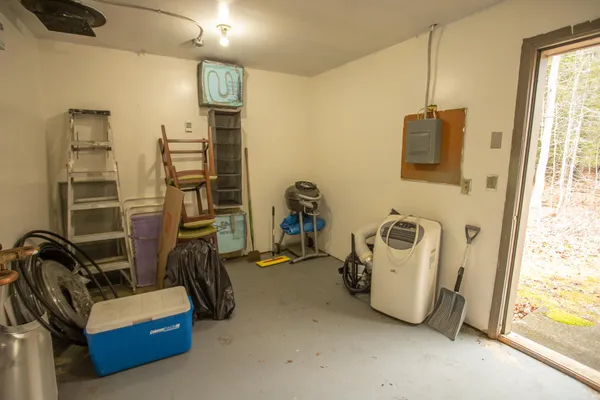 $189,900 | 10 Hubbard Farms Road, Unit 6, Orono, ME 04473