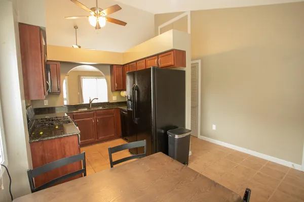 $189,900 | 10 Hubbard Farms Road, Unit 6, Orono, ME 04473