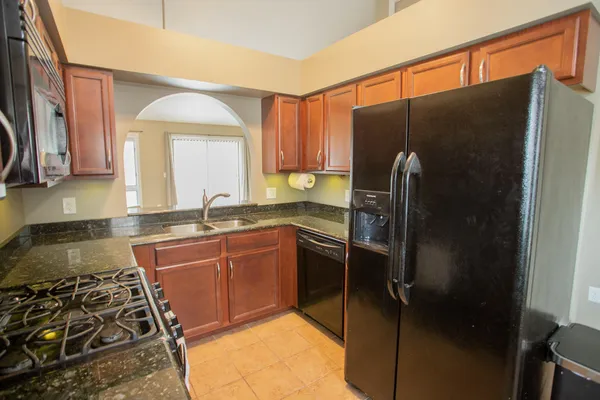 $189,900 | 10 Hubbard Farms Road, Unit 6, Orono, ME 04473