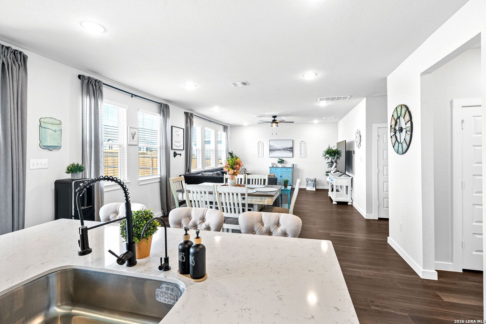 216 Brook Shadow Cibolo, TX 78108 - Photo 12 of 43