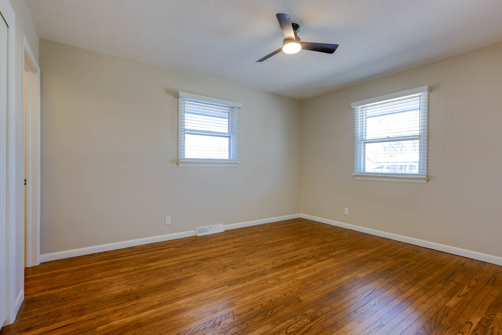 407 Grandview Drive Normal, IL 61761 - Photo 13 of 34