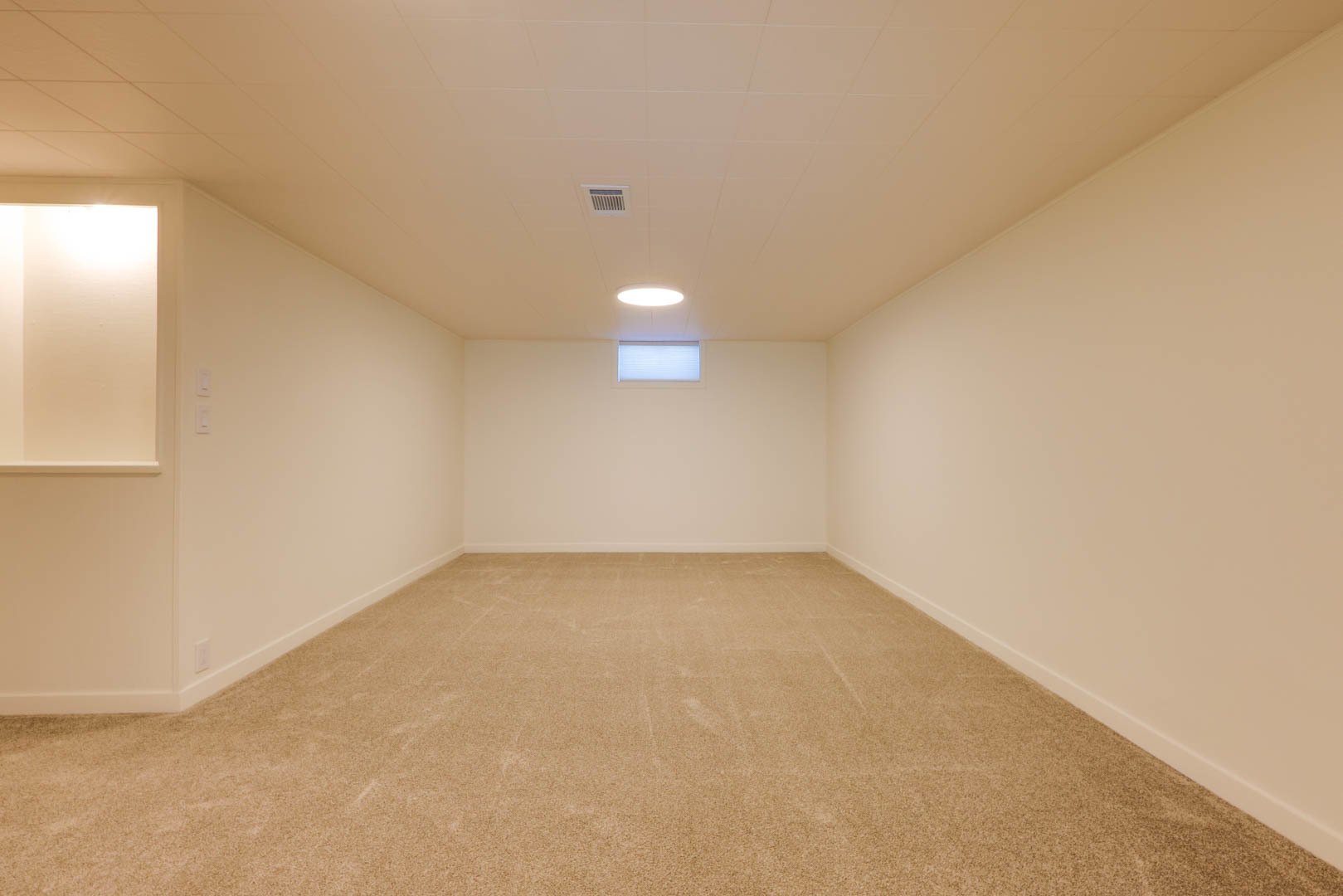 407 Grandview Drive Normal, IL 61761 - Photo 22 of 33 a view of an empty room