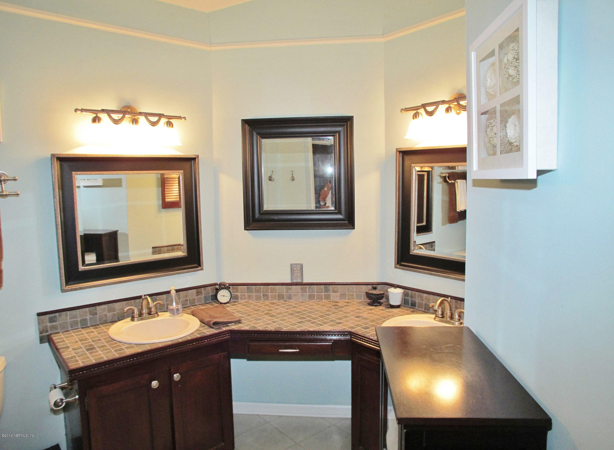 9958 Hawks Hollow Road Jacksonville, FL 32257 - Photo 8 of 22 Master Bath View 2