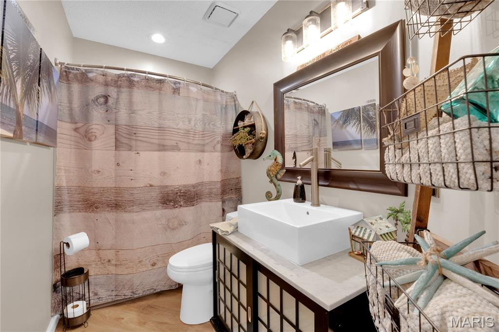 136 Shirley Ridge Drive, Unit 136C St. Charles, MO 63304 - Photo 15 of 26