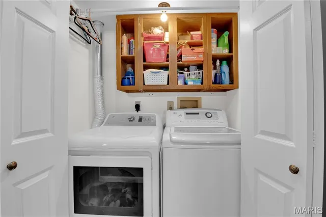 $199,900 | 136 Shirley Ridge Drive, Unit 136C, St. Charles, MO 63304