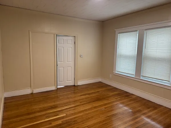 $2,800 | 44 School Street, Everett, MA 02149