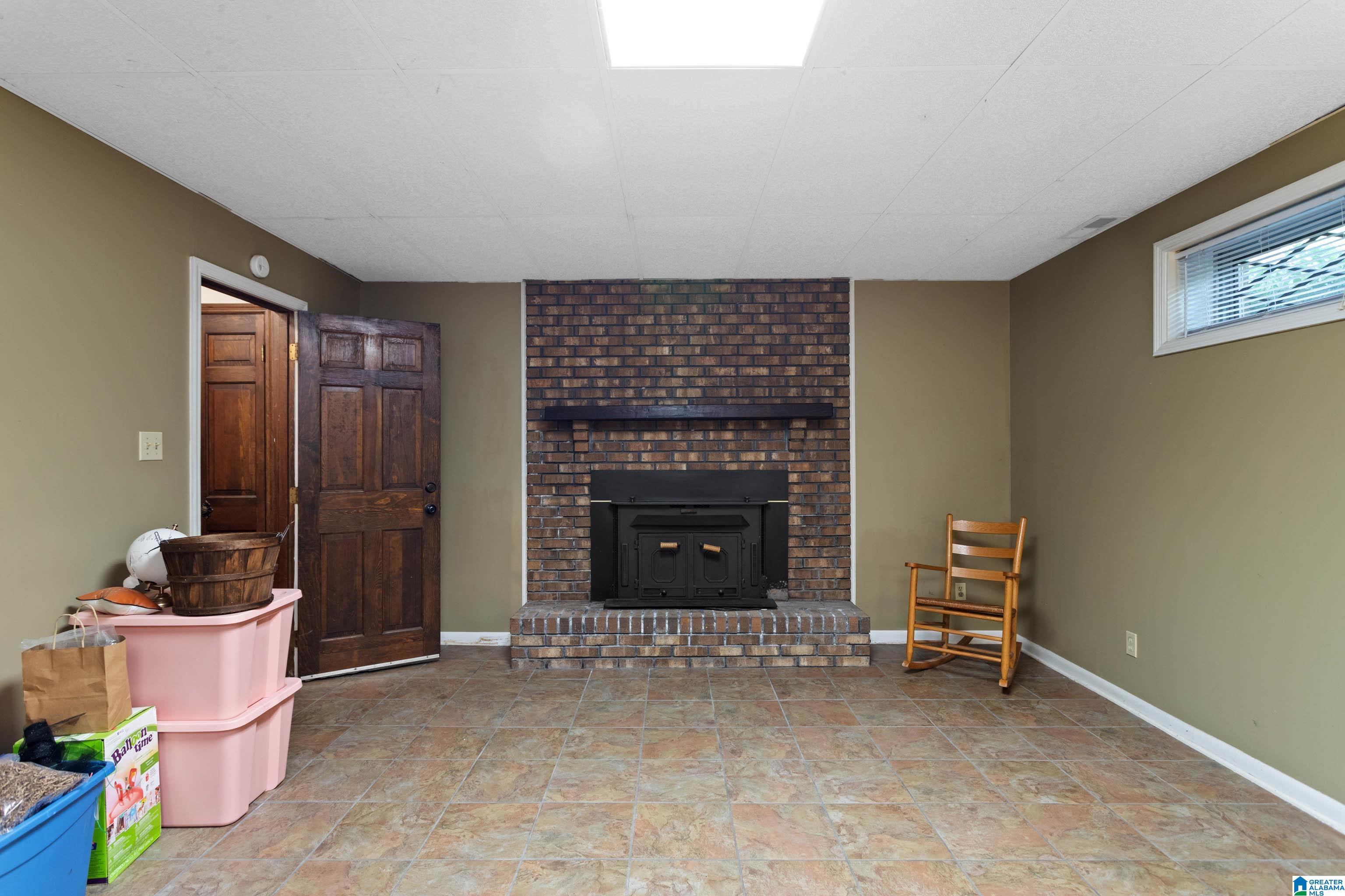 120 Dee Hendrix Road Bessemer, AL 35023 - Photo 29 of 35