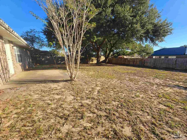 $1,850 | 4873 La Casa Circle, Pace, FL 32571