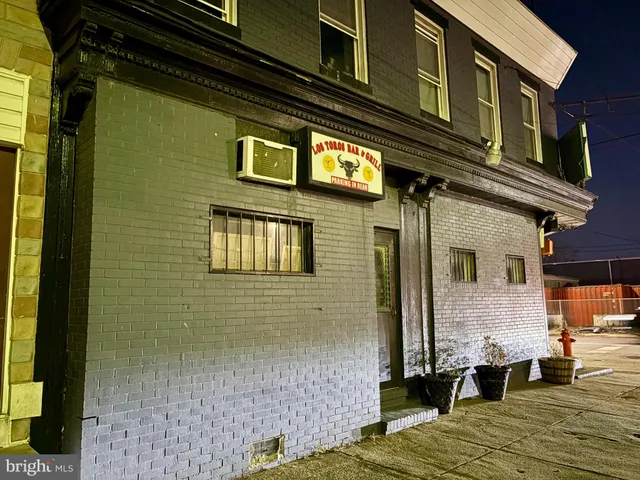 $1,700 | 49 South Kresson Street, Baltimore, MD 21224