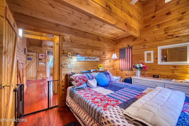 $445,000 | 210 Indian Rock Trail, Jamestown, TN 38556