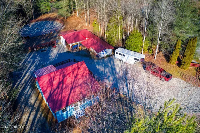 $445,000 | 210 Indian Rock Trail, Jamestown, TN 38556