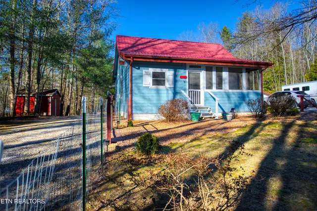 $445,000 | 210 Indian Rock Trail, Jamestown, TN 38556