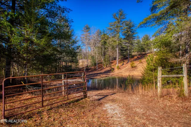 $445,000 | 210 Indian Rock Trail, Jamestown, TN 38556