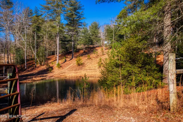 $445,000 | 210 Indian Rock Trail, Jamestown, TN 38556