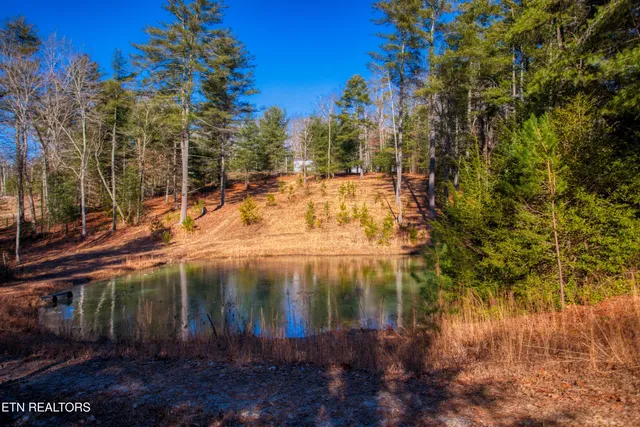 $445,000 | 210 Indian Rock Trail, Jamestown, TN 38556