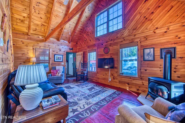 $445,000 | 210 Indian Rock Trail, Jamestown, TN 38556