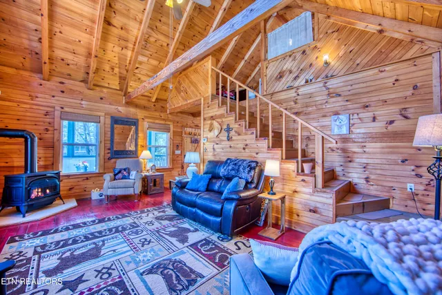 $445,000 | 210 Indian Rock Trail, Jamestown, TN 38556