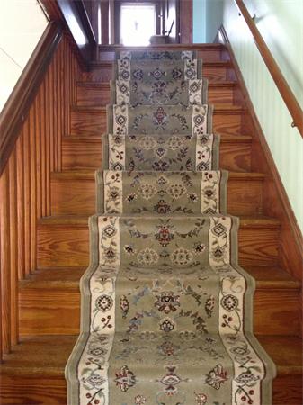 302 Russell Road Westfield, MA 01085 - Photo 16 of 28 Gallery Image 16