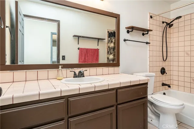 $519,000 | 18146 Orange Street, Hesperia, CA 92345