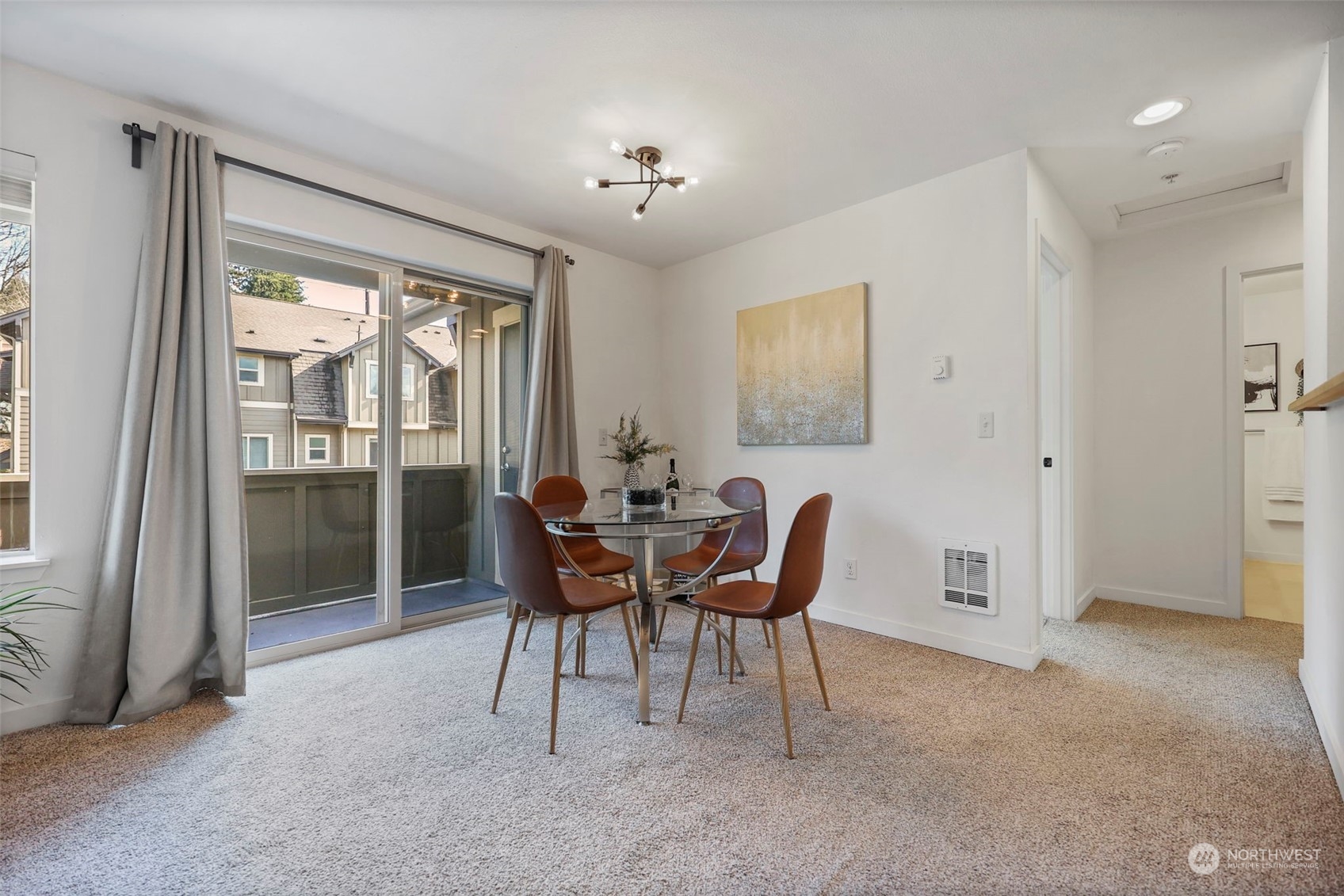 1900 Weaver Road, Unit D203 Snohomish, WA 98290 - Photo 11 of 22 Gallery Image 11