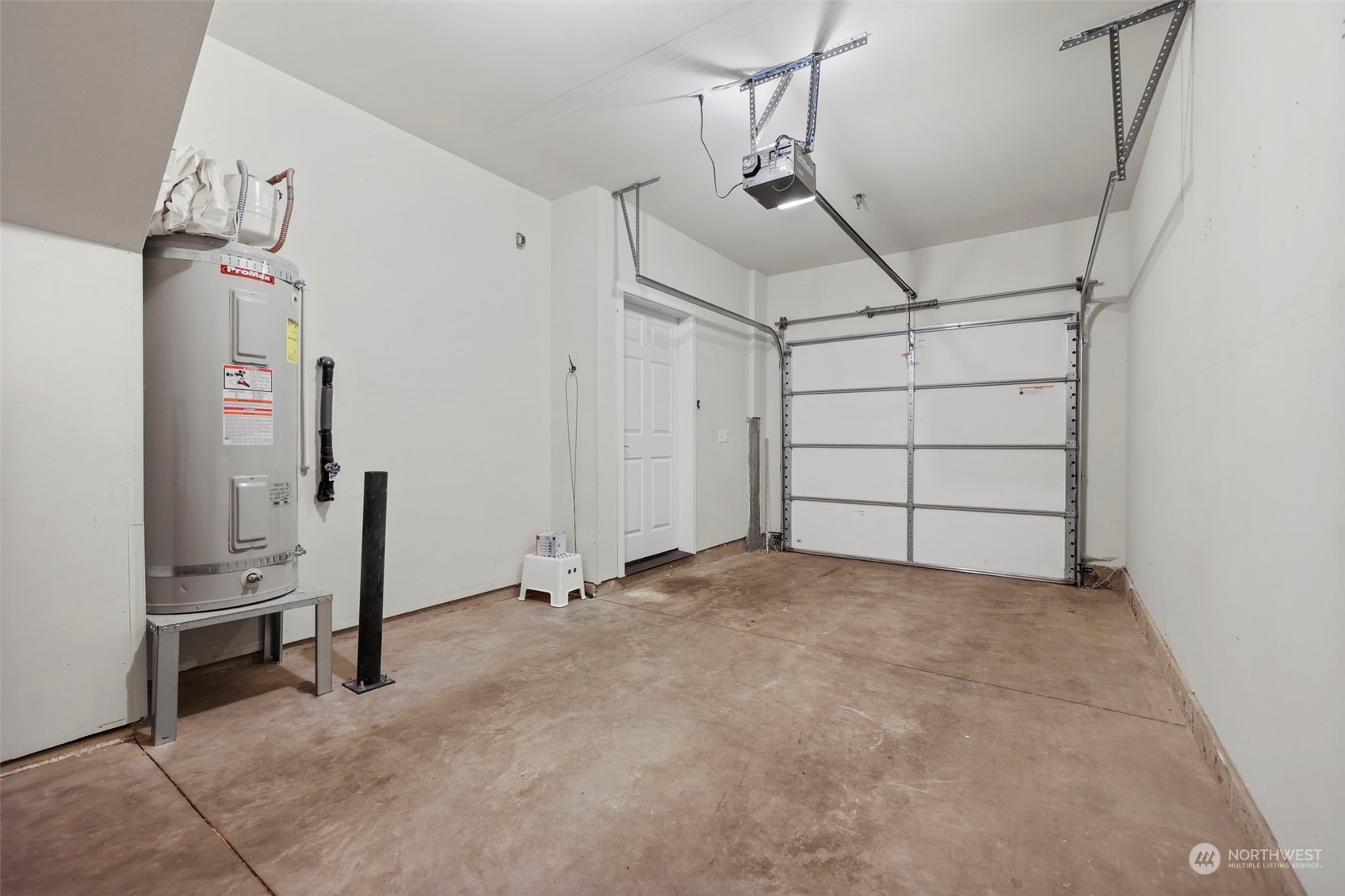 1900 Weaver Road, Unit D203 Snohomish, WA 98290 - Photo 5 of 22 Gallery Image 5
