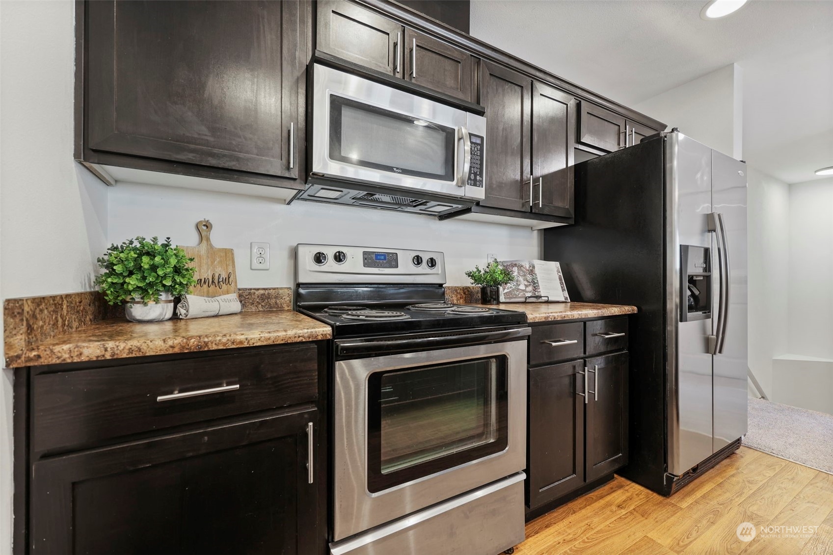 1900 Weaver Road, Unit D203 Snohomish, WA 98290 - Photo 6 of 22 Gallery Image 6