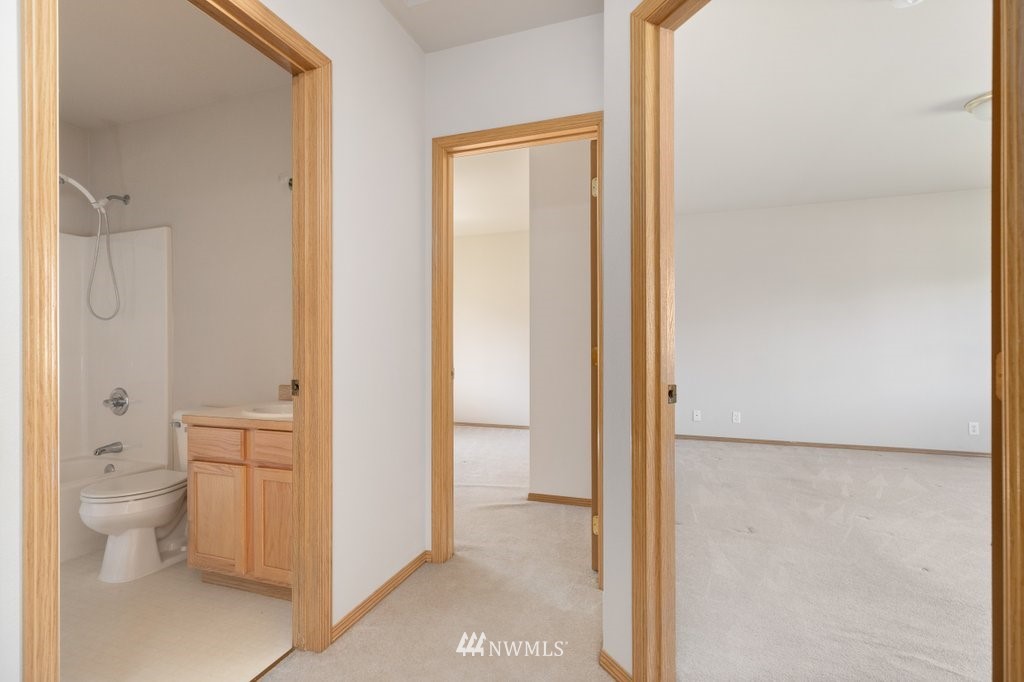 2285 Williams Road Oak Harbor, WA 98277 - Photo 14 of 23 Gallery Image 14