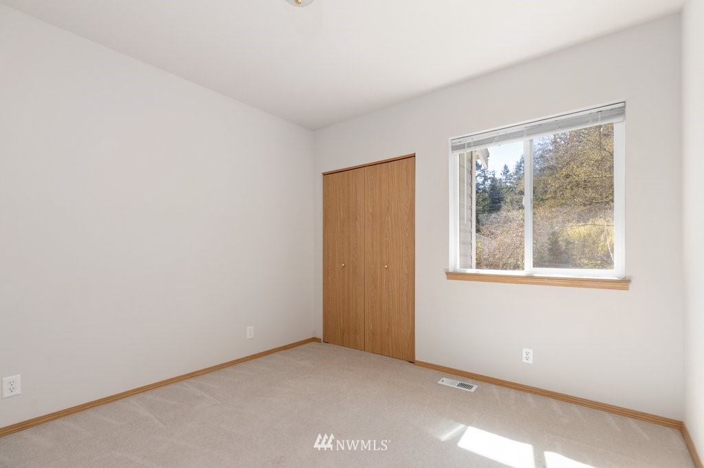 2285 Williams Road Oak Harbor, WA 98277 - Photo 19 of 23 Gallery Image 19