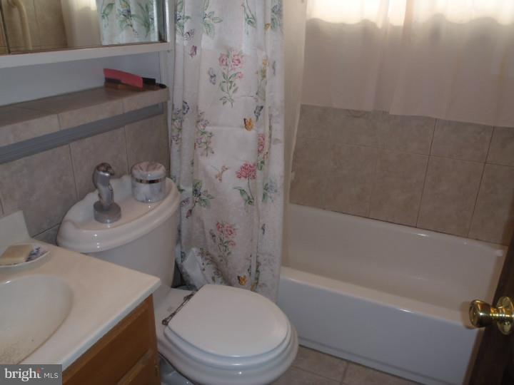 49 MacIntosh Road Levittown, PA 19056 - Photo 18 of 22 Gallery Image 18