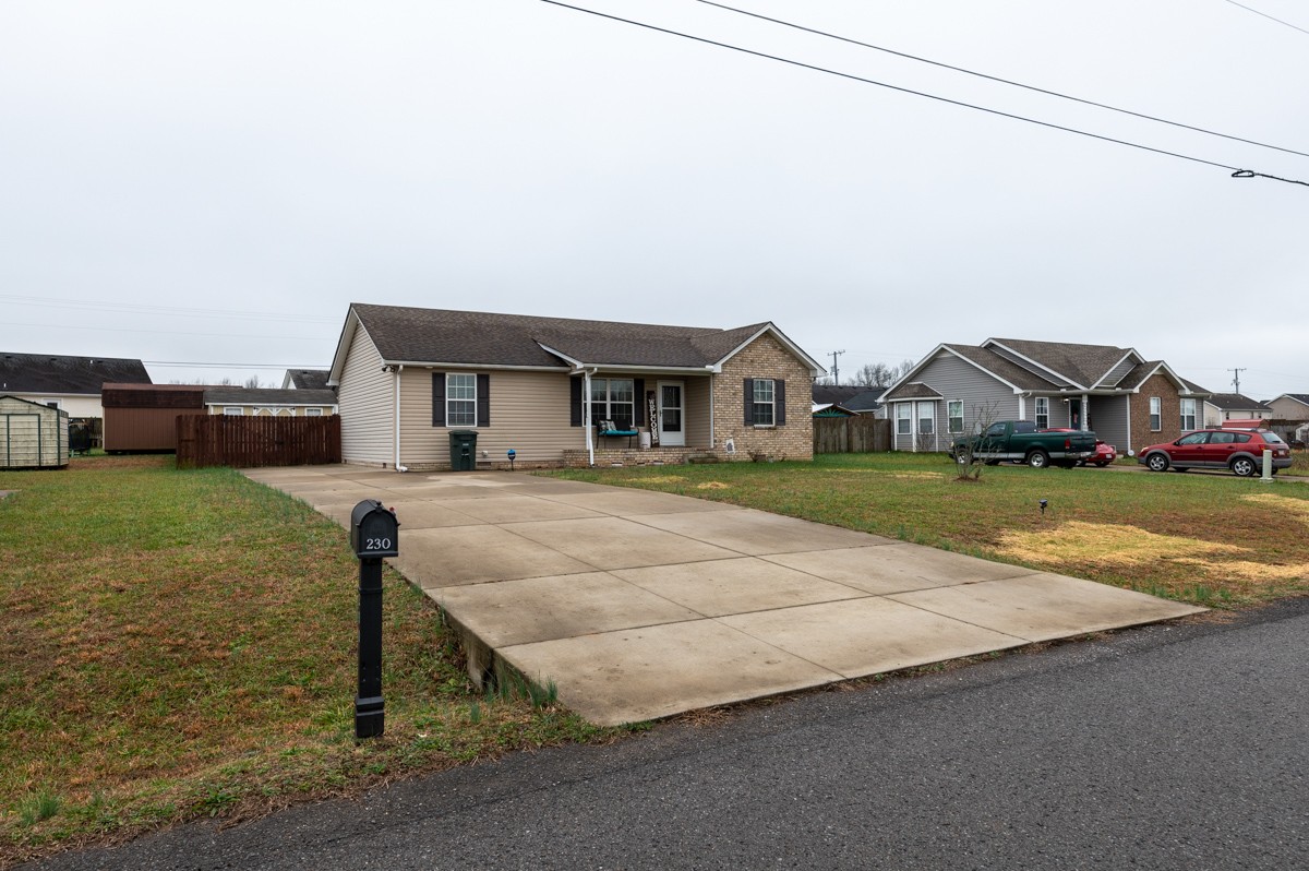 230 Shaub Road Portland, TN 37148 - Photo 3 of 35
