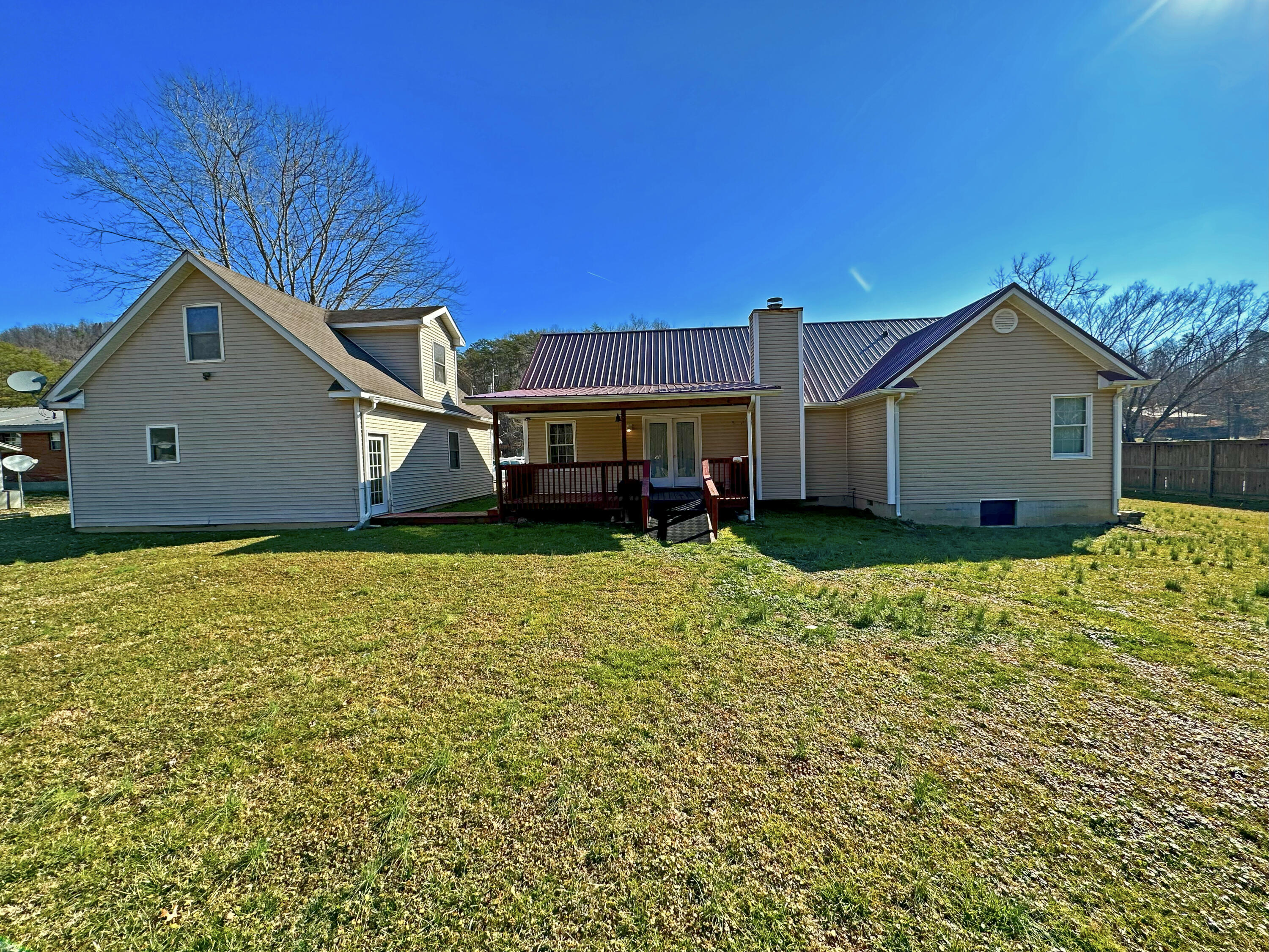 829 Boone Creek Road Stanton, KY 40380 - Photo 3 of 11 IMG_1812