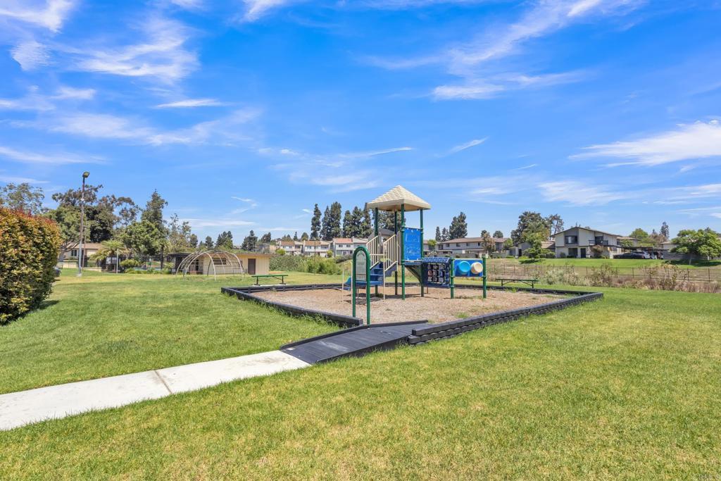237 Rancho Drive, Unit C Chula Vista, CA 91911 - Photo 23 of 23 a view of a city