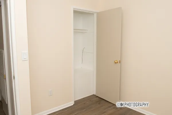 $193,000 | 16225 Clifton Park Avenue, Markham, IL 60428