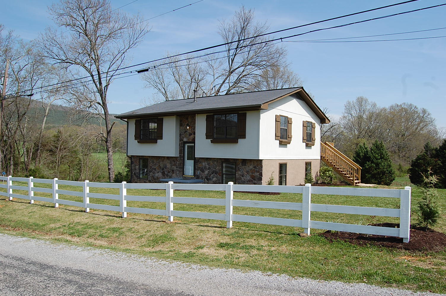 11005 Back Valley Road Evensville, TN 37332 - Photo 5 of 69 1279696 - 11005 Back Valley Rd 004